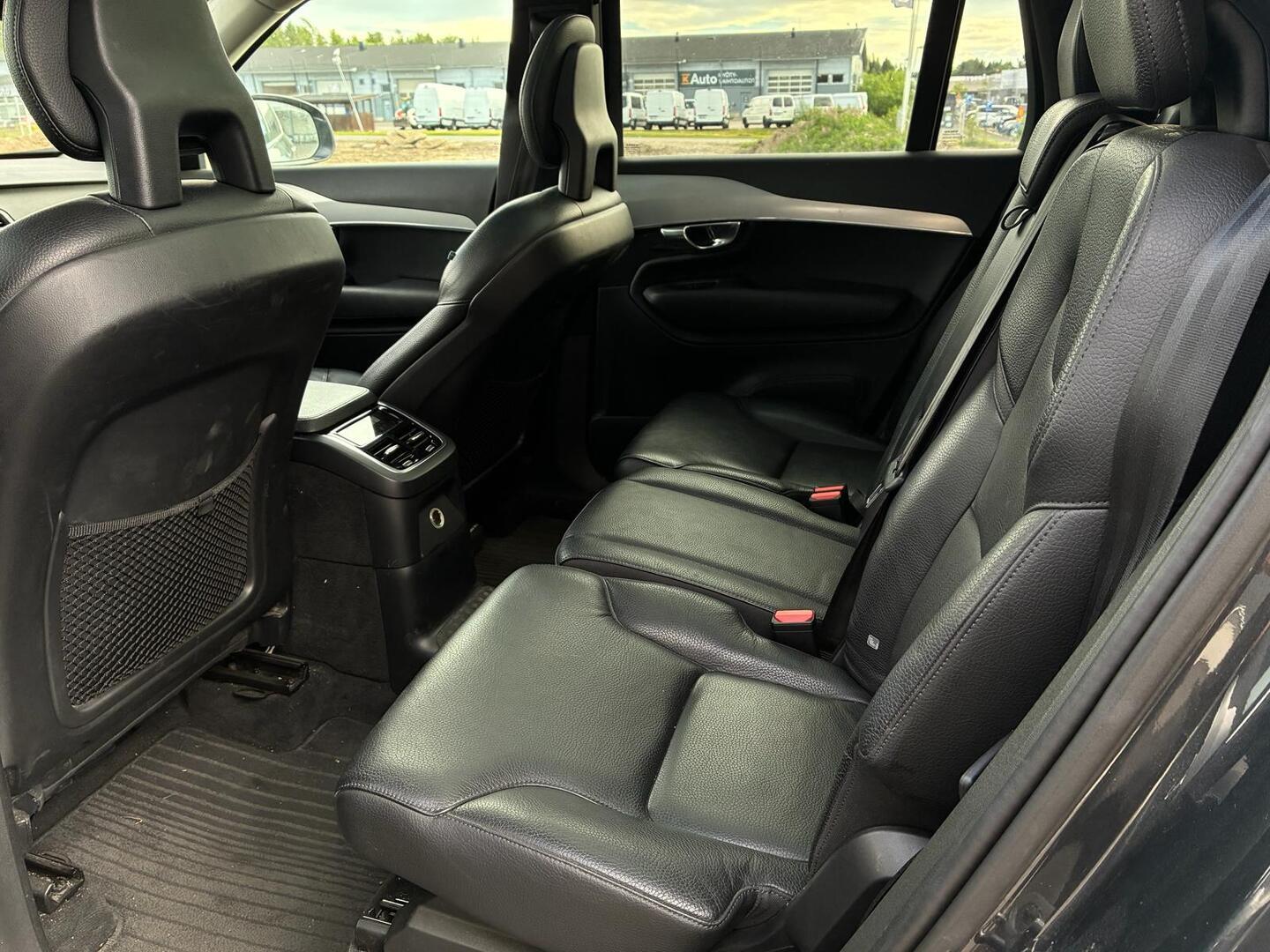 VOLVO XC90 2017