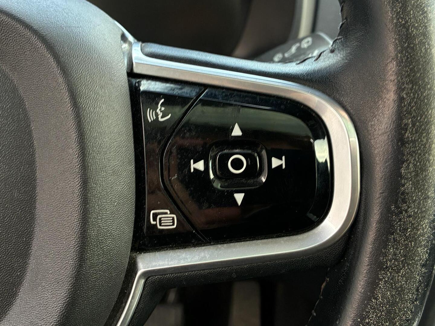 VOLVO XC90 2017