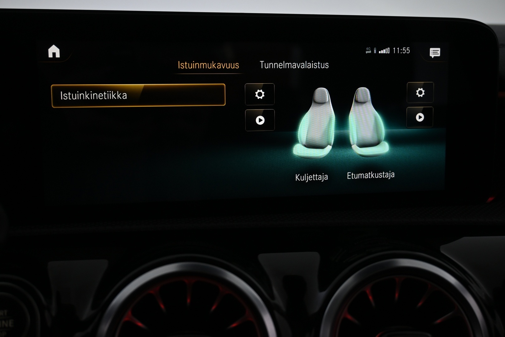 MERCEDES-BENZ A 2021