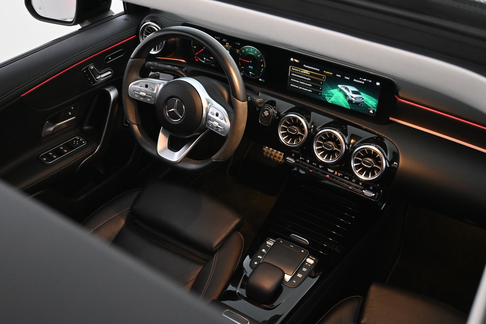MERCEDES-BENZ A 2021