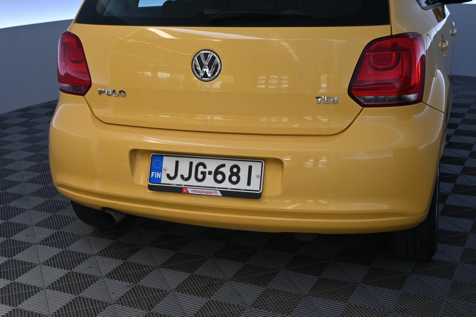 VOLKSWAGEN Polo 2011