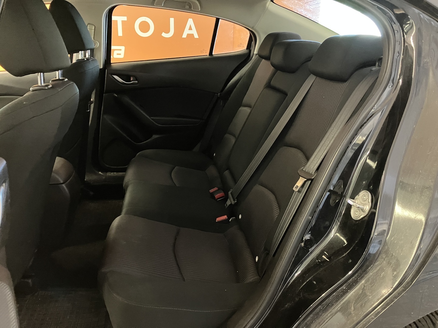 MAZDA Mazda3 2015