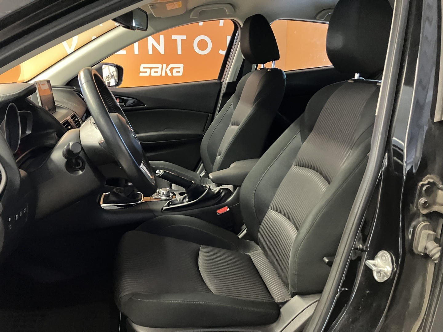 MAZDA Mazda3 2015