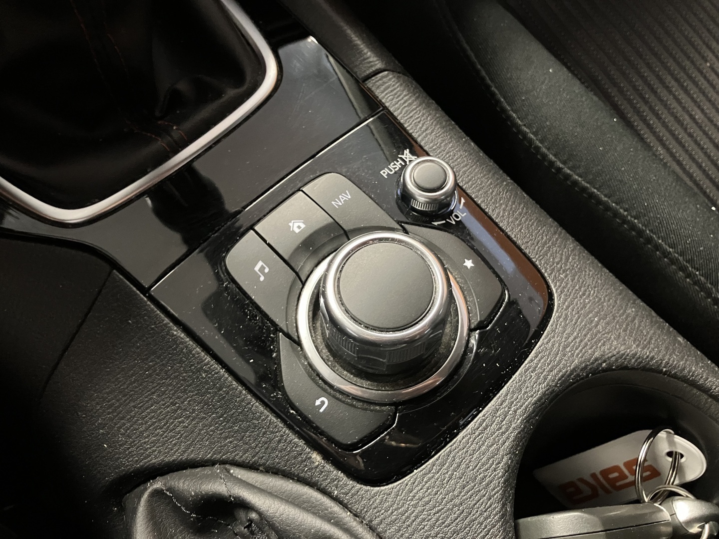 MAZDA Mazda3 2015