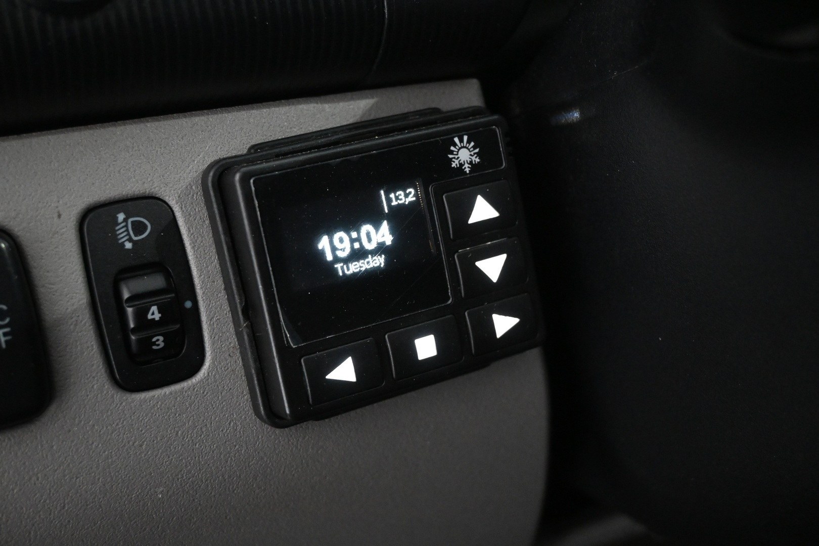 MITSUBISHI L200 2010