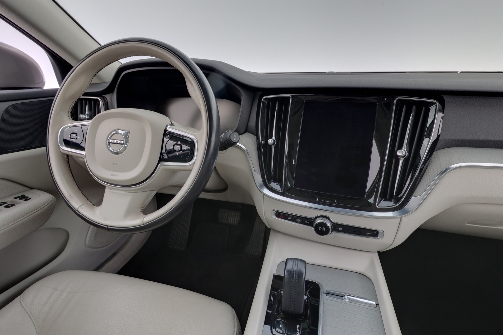 VOLVO V60 Cross Country 2021