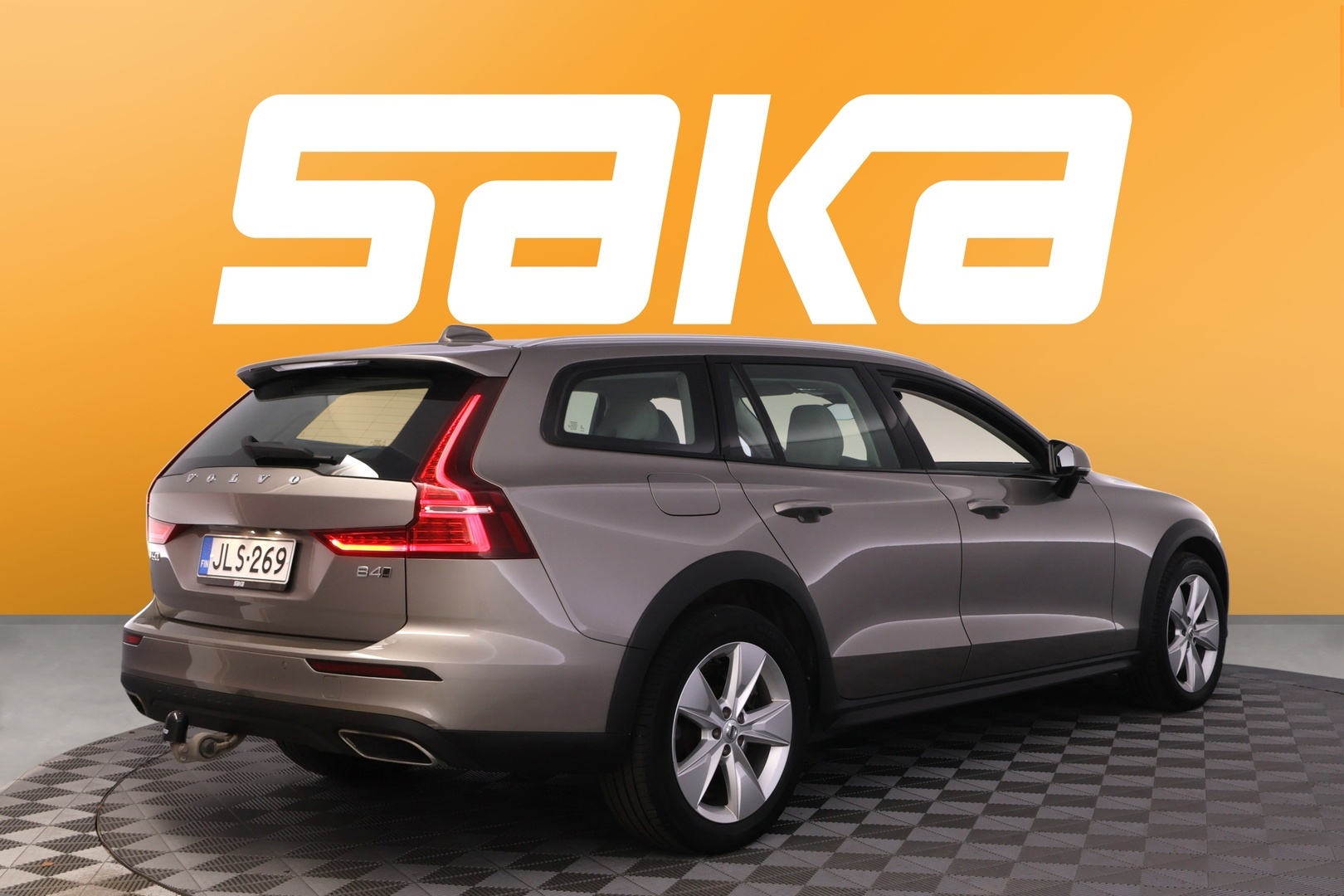 VOLVO V60 Cross Country 2021