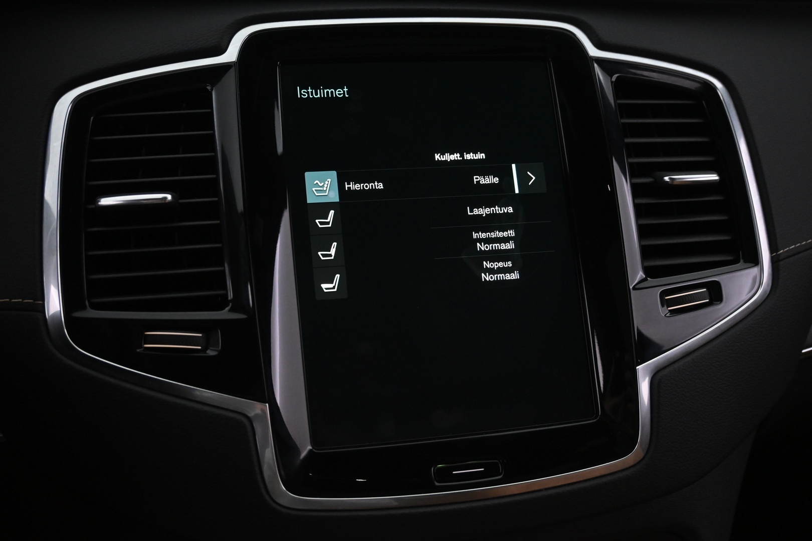 VOLVO XC90 2022