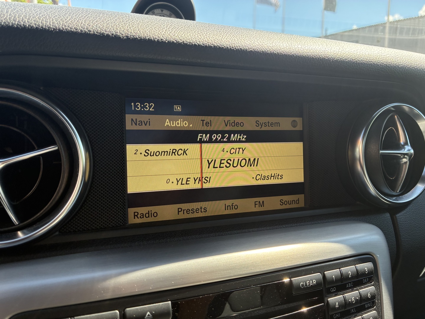 MERCEDES-BENZ SLK 2012