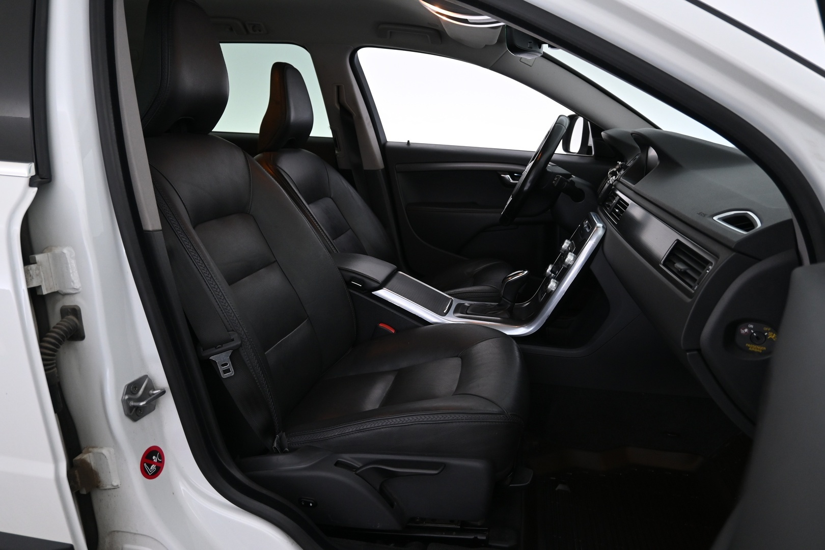 VOLVO XC70 2016