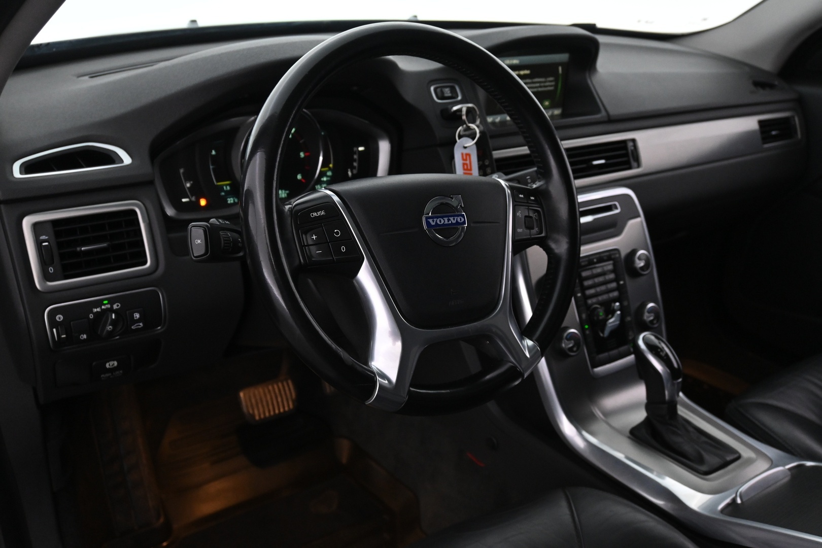 VOLVO XC70 2014