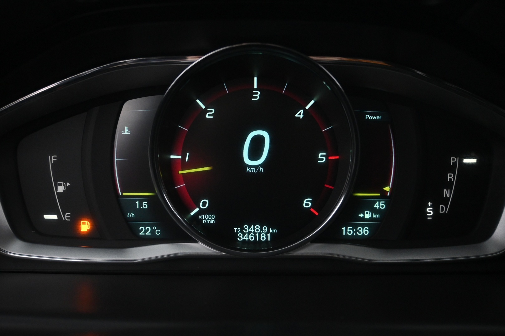 VOLVO XC70 2014