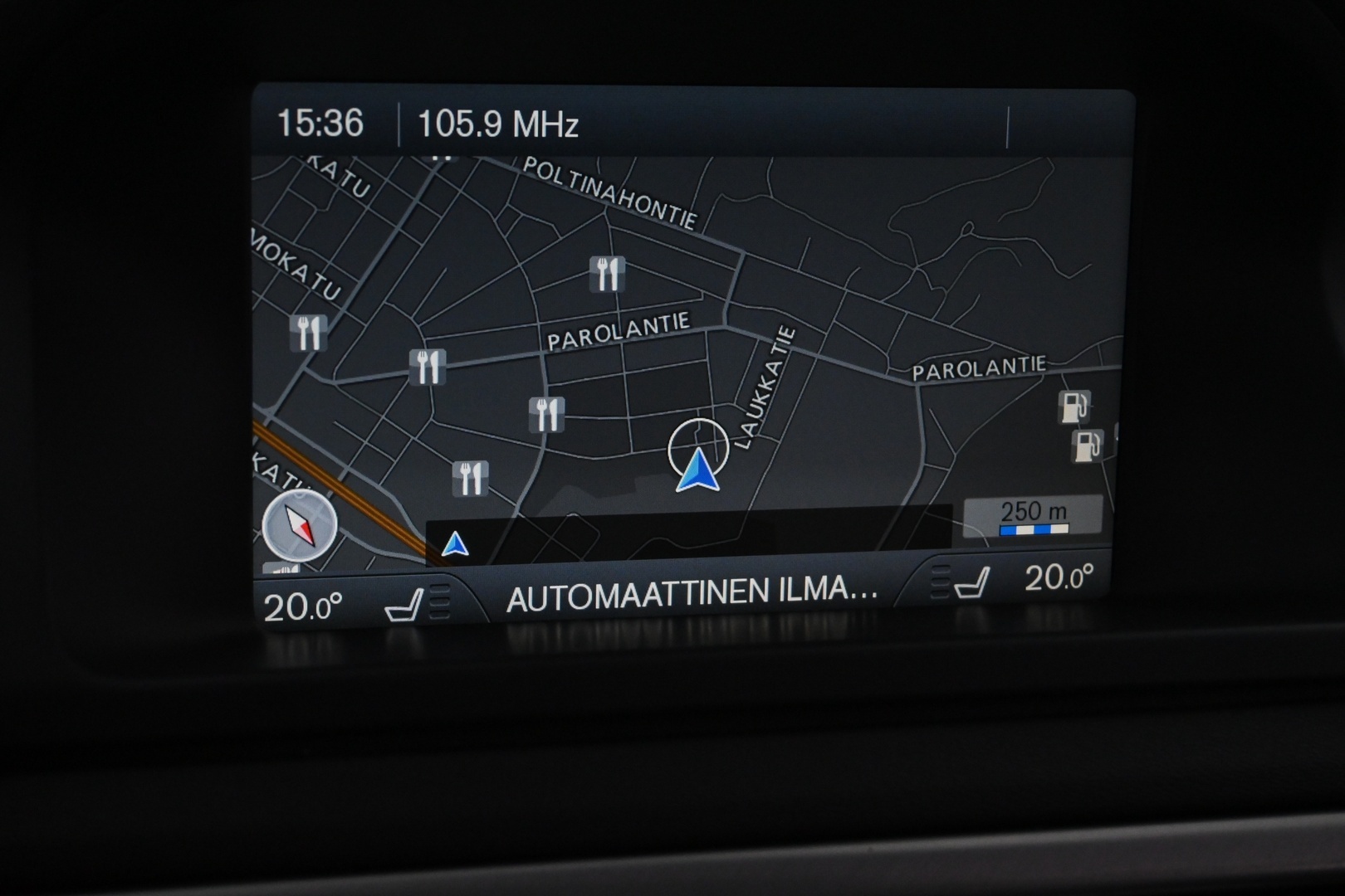 VOLVO XC70 2014