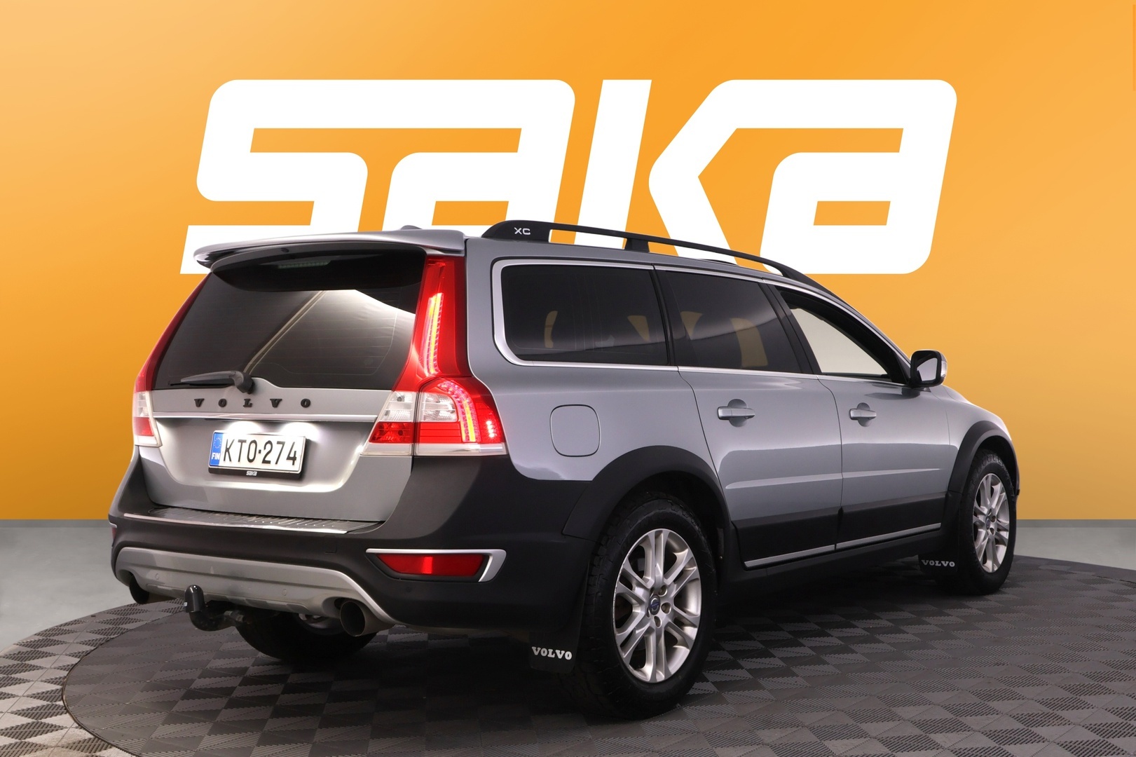 VOLVO XC70 2014