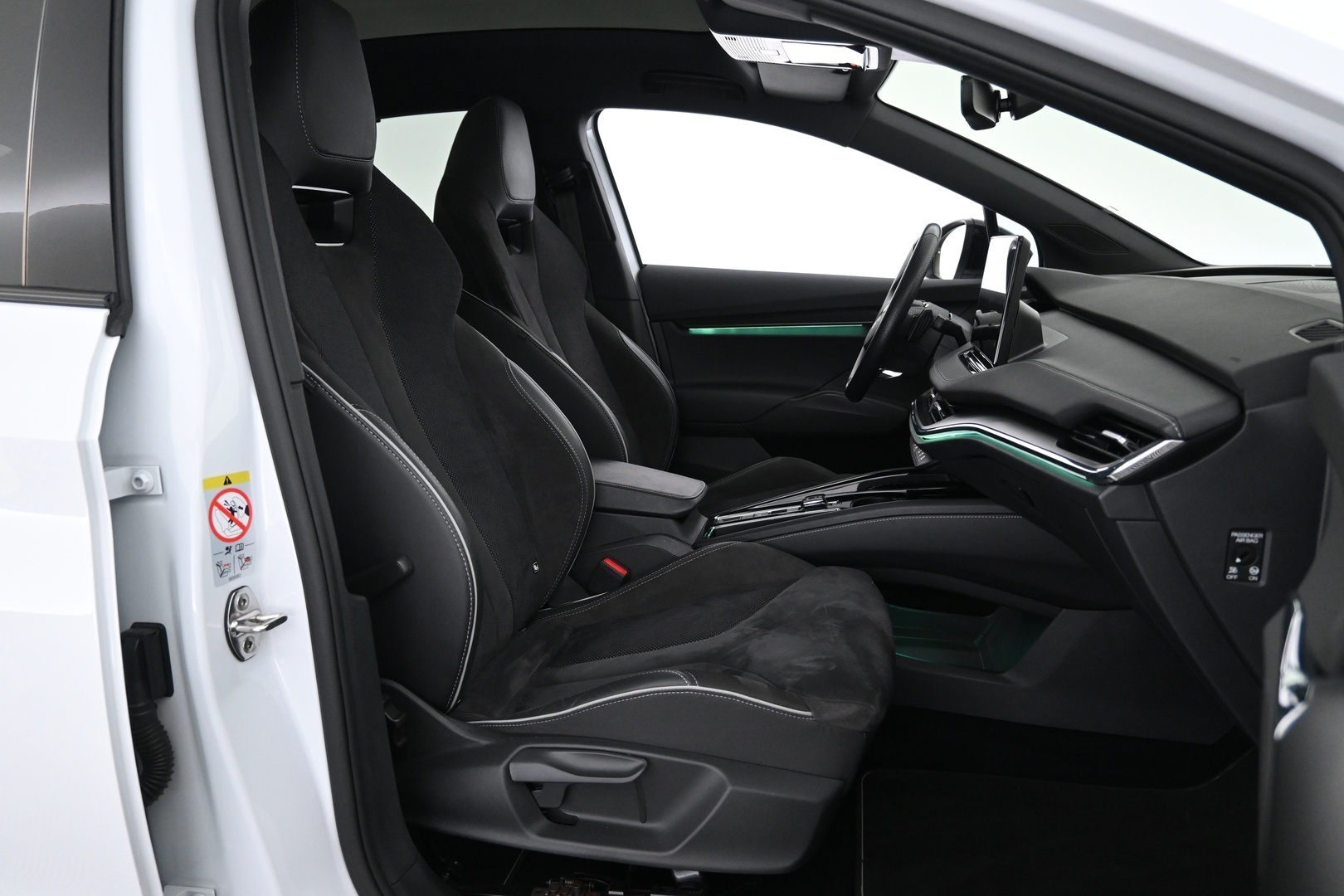 SKODA Enyaq 2023
