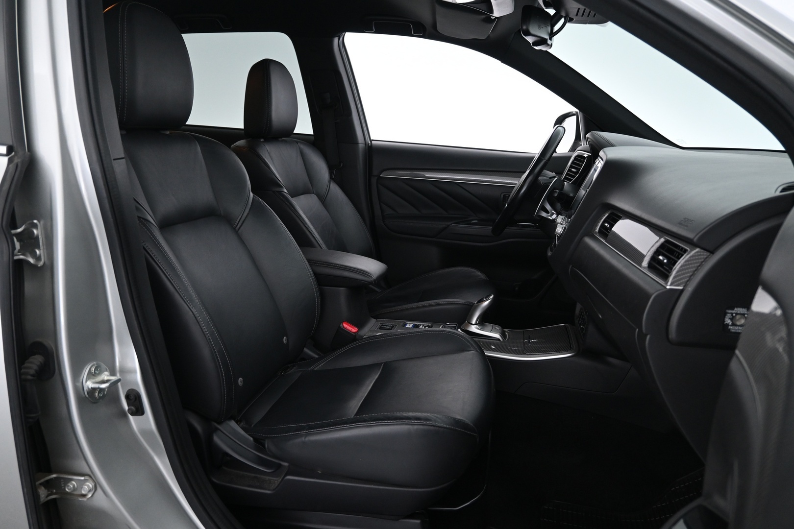 MITSUBISHI OUTLANDER PHEV 2020