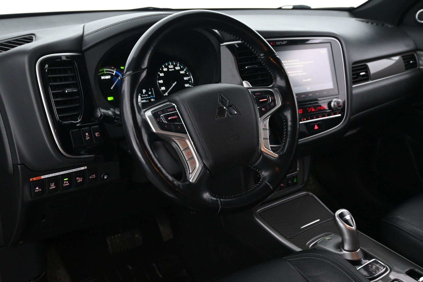 MITSUBISHI OUTLANDER PHEV 2020