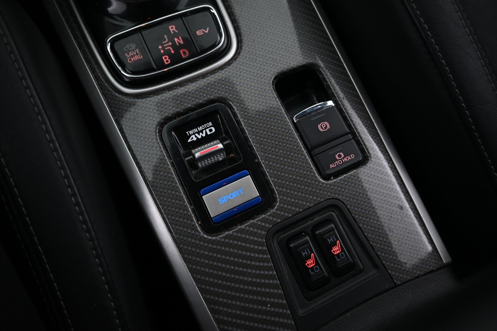 MITSUBISHI OUTLANDER PHEV 2020