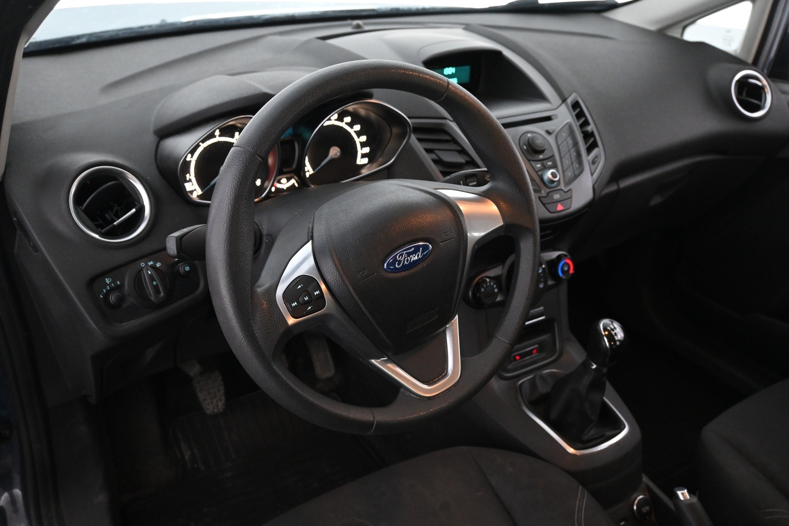 FORD Fiesta 2013