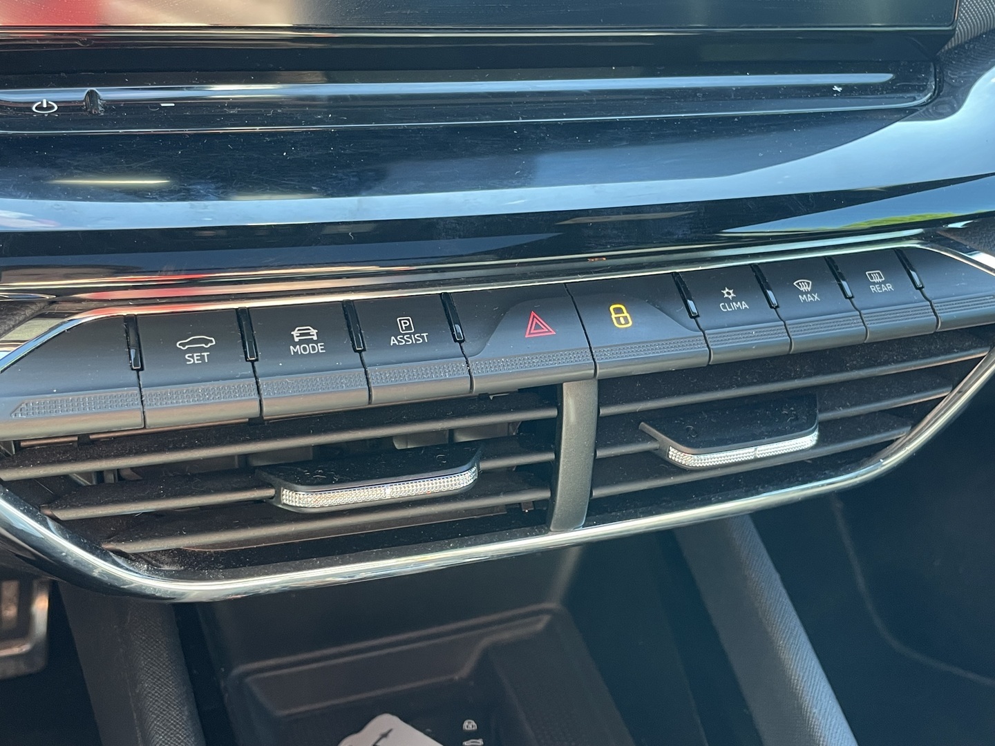 SKODA Octavia 2021