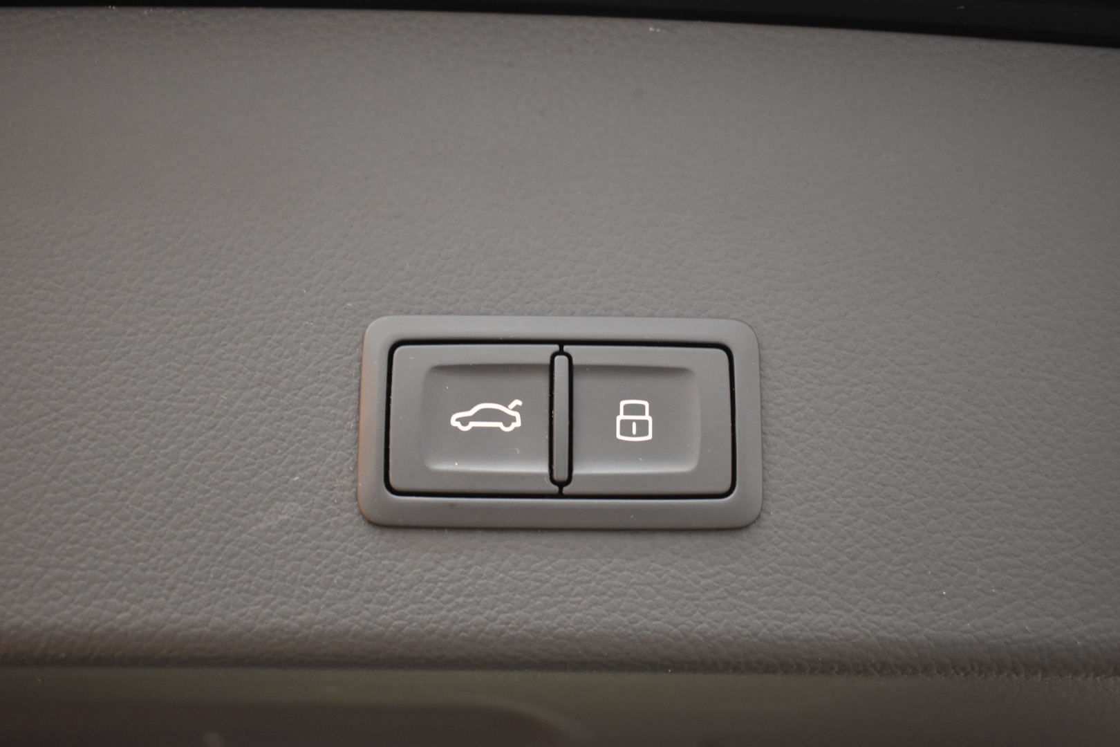 AUDI A6 2016