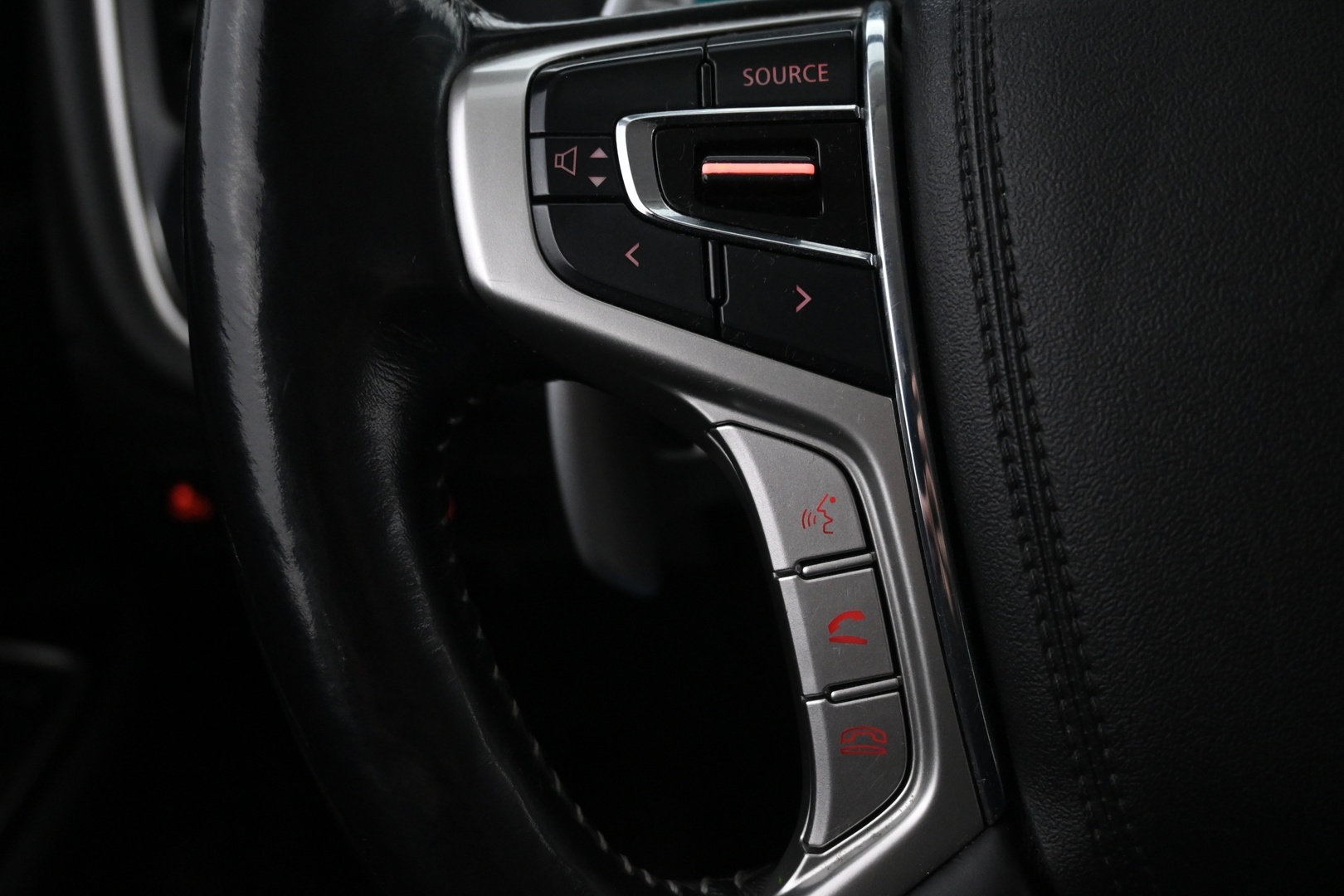 MITSUBISHI Outlander PHEV 2019