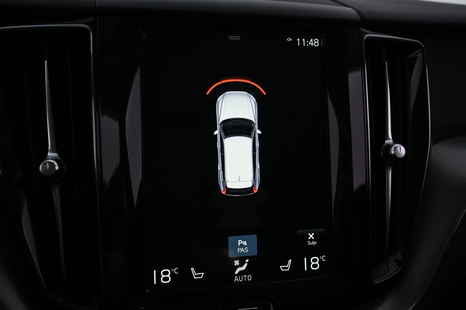 VOLVO XC60 2020