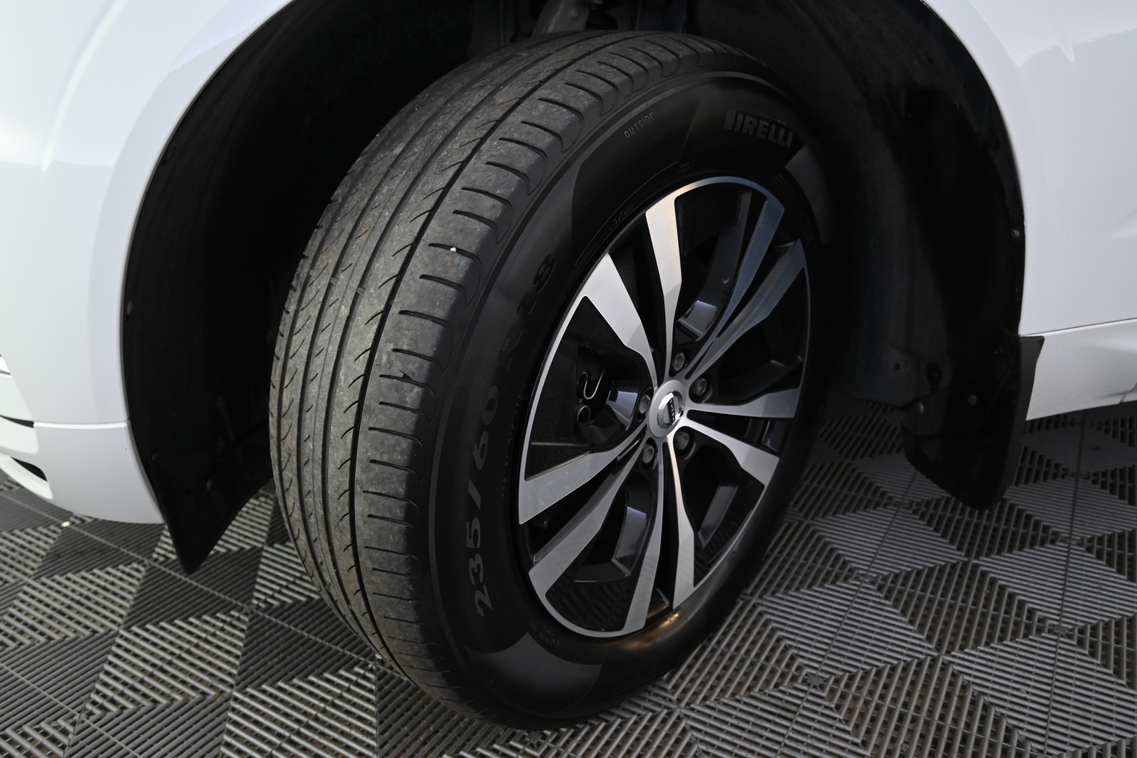 VOLVO XC60 2020