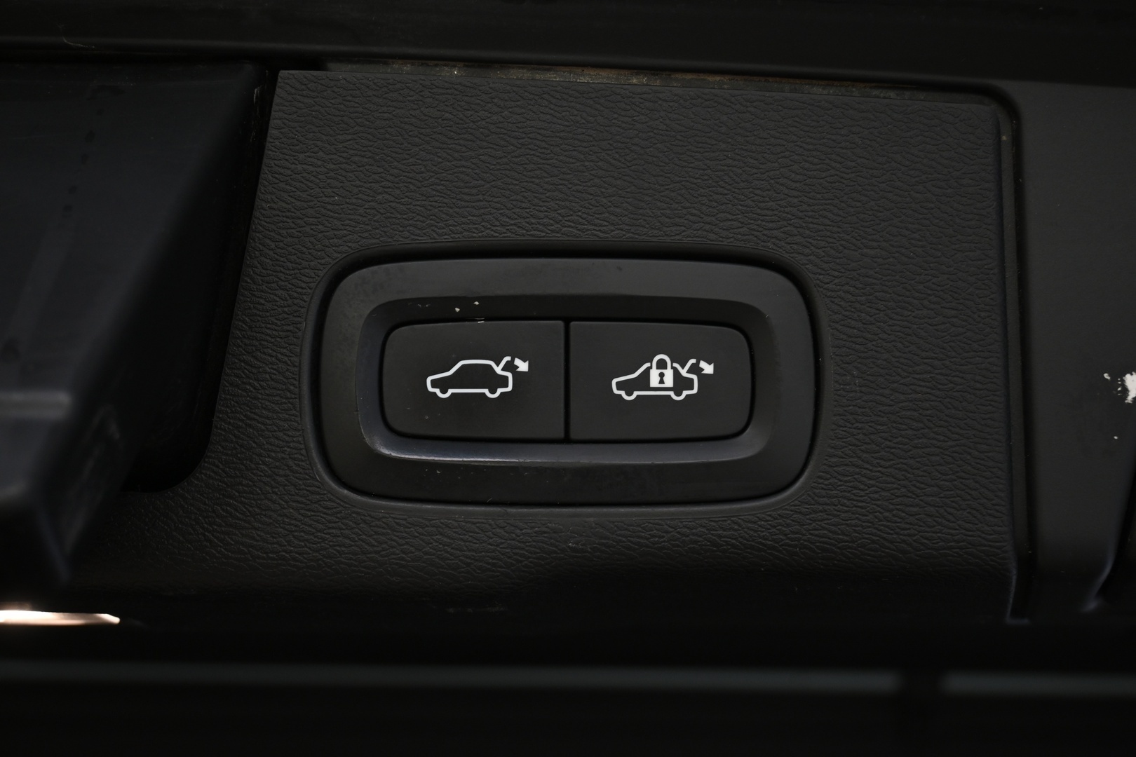VOLVO XC60 2020