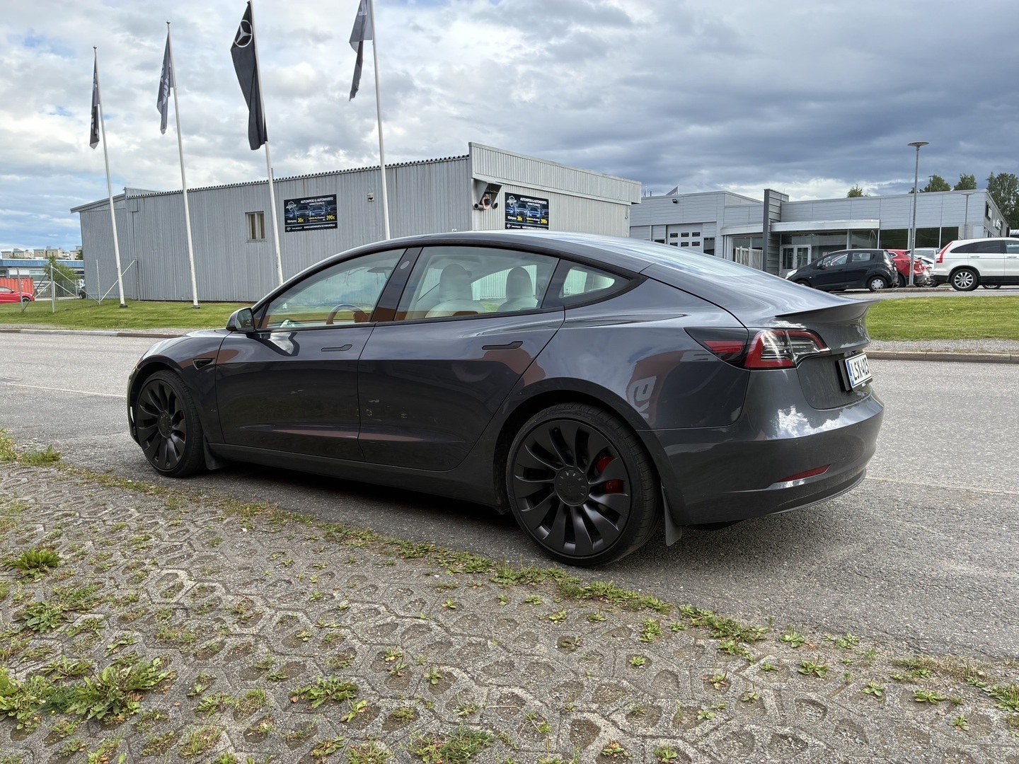 TESLA Model 3 2021
