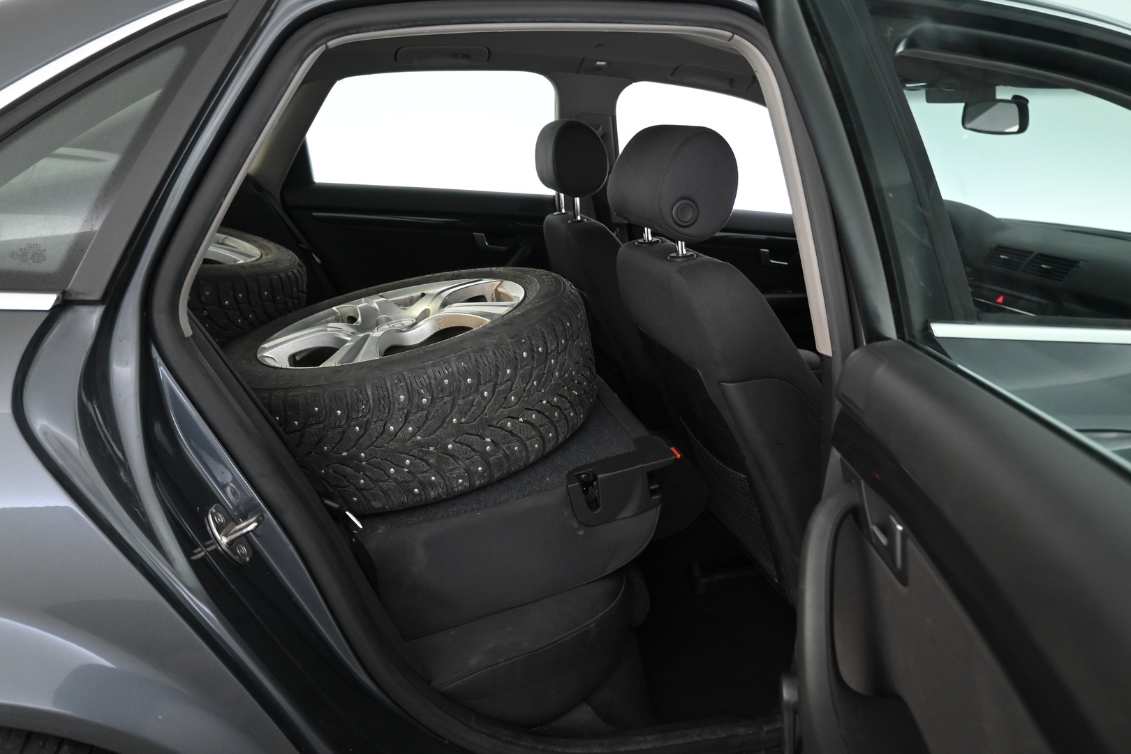 AUDI A4 2003