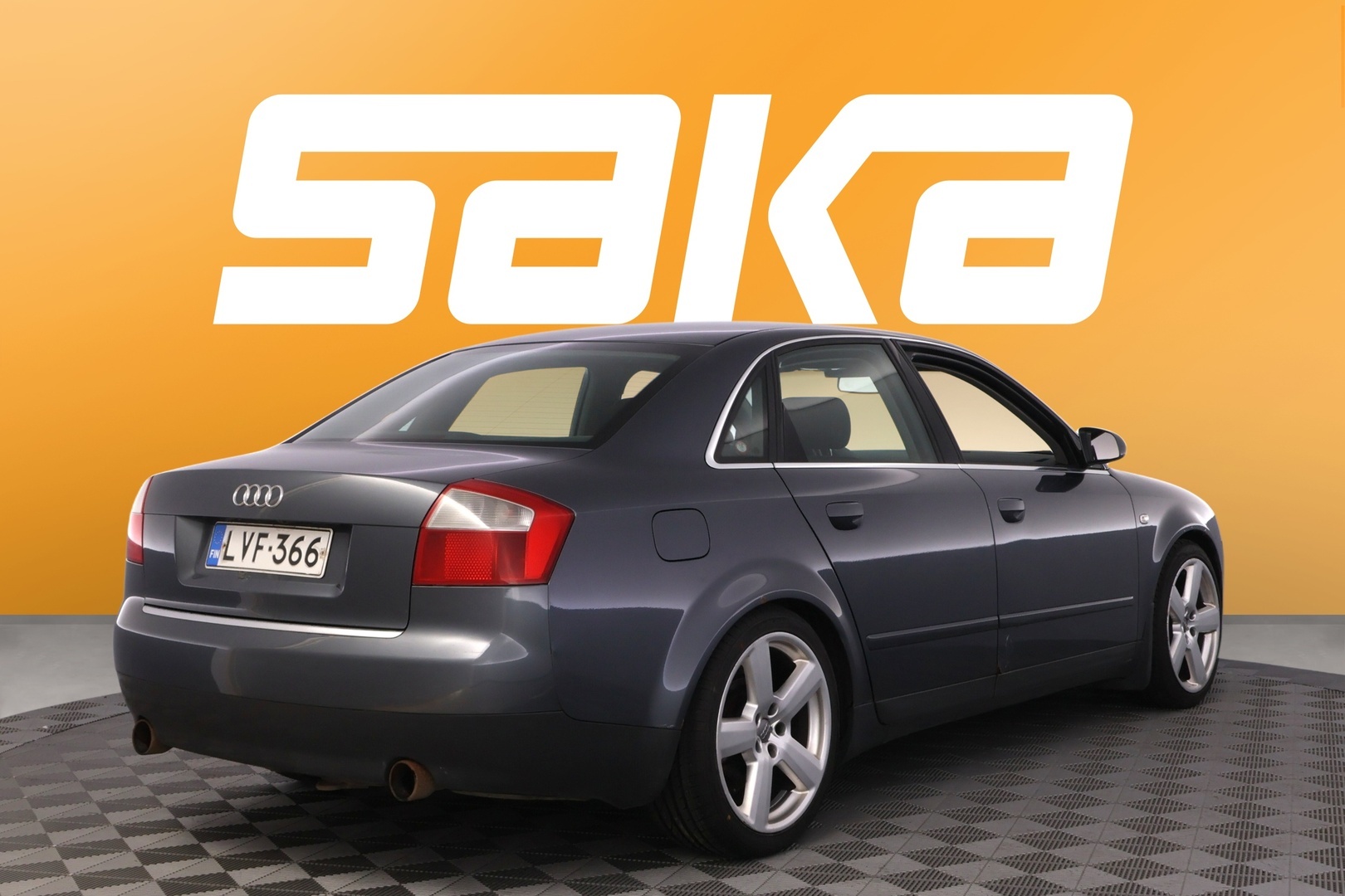 AUDI A4 2003