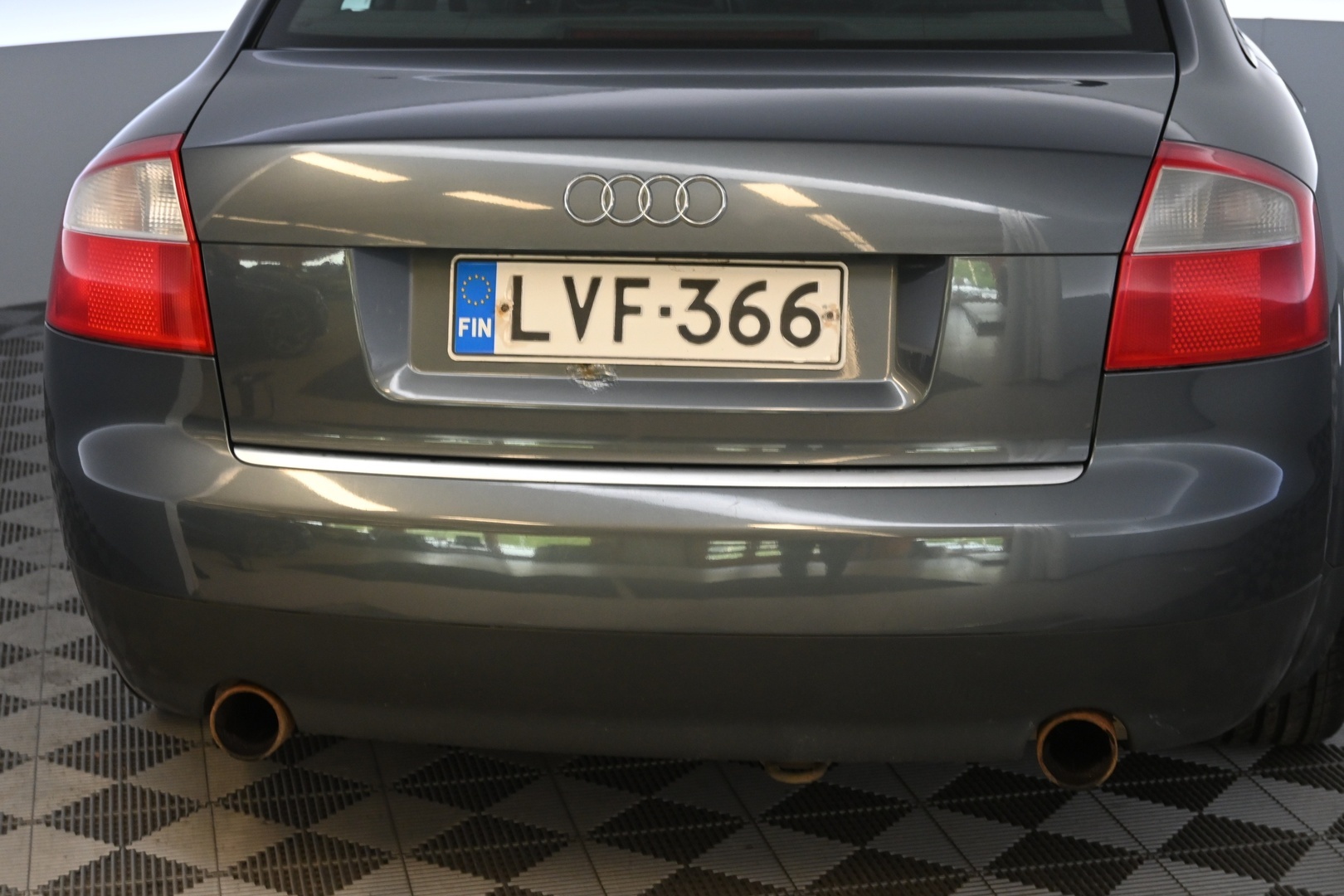 AUDI A4 2003