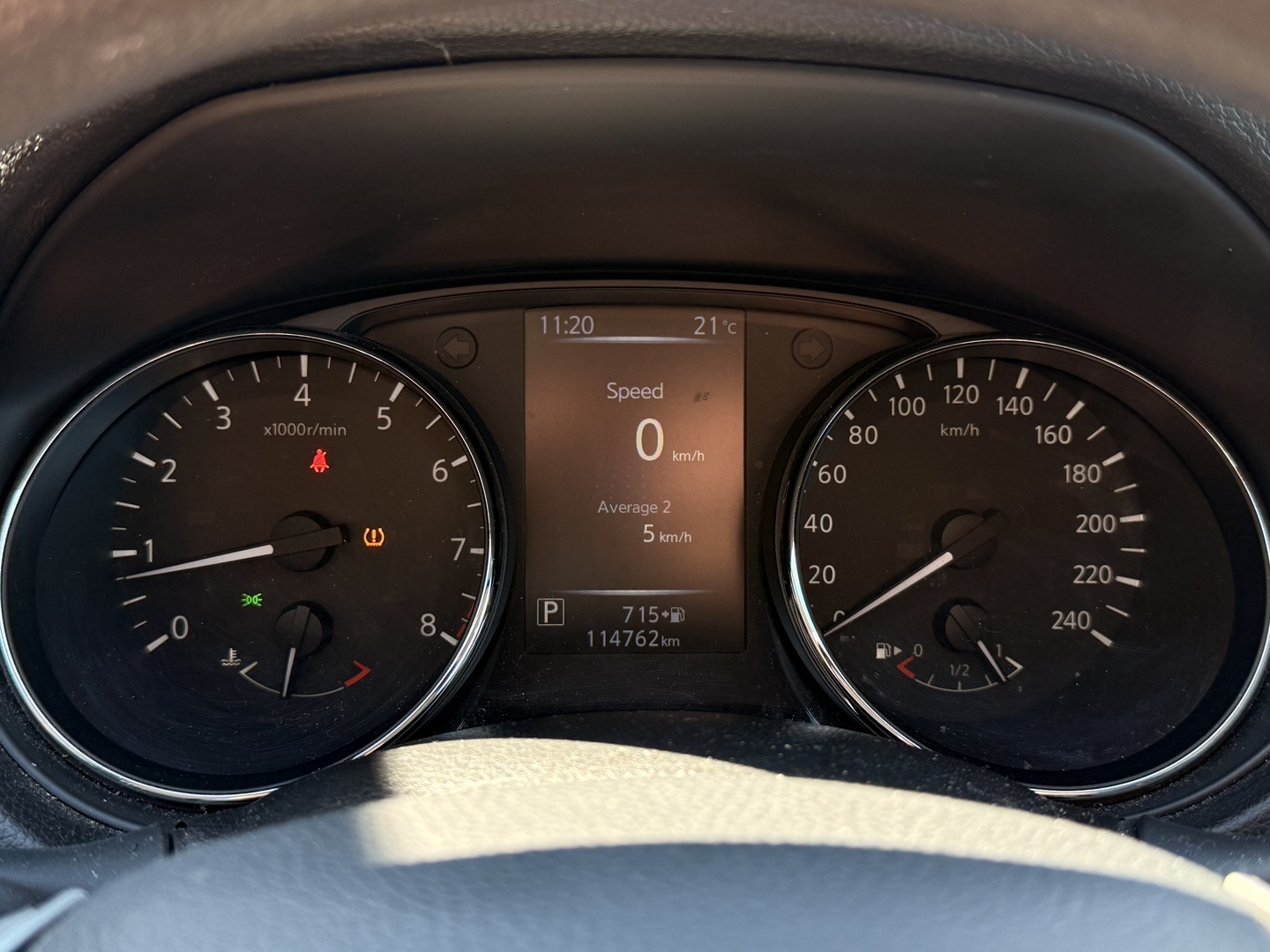 NISSAN Qashqai 2015
