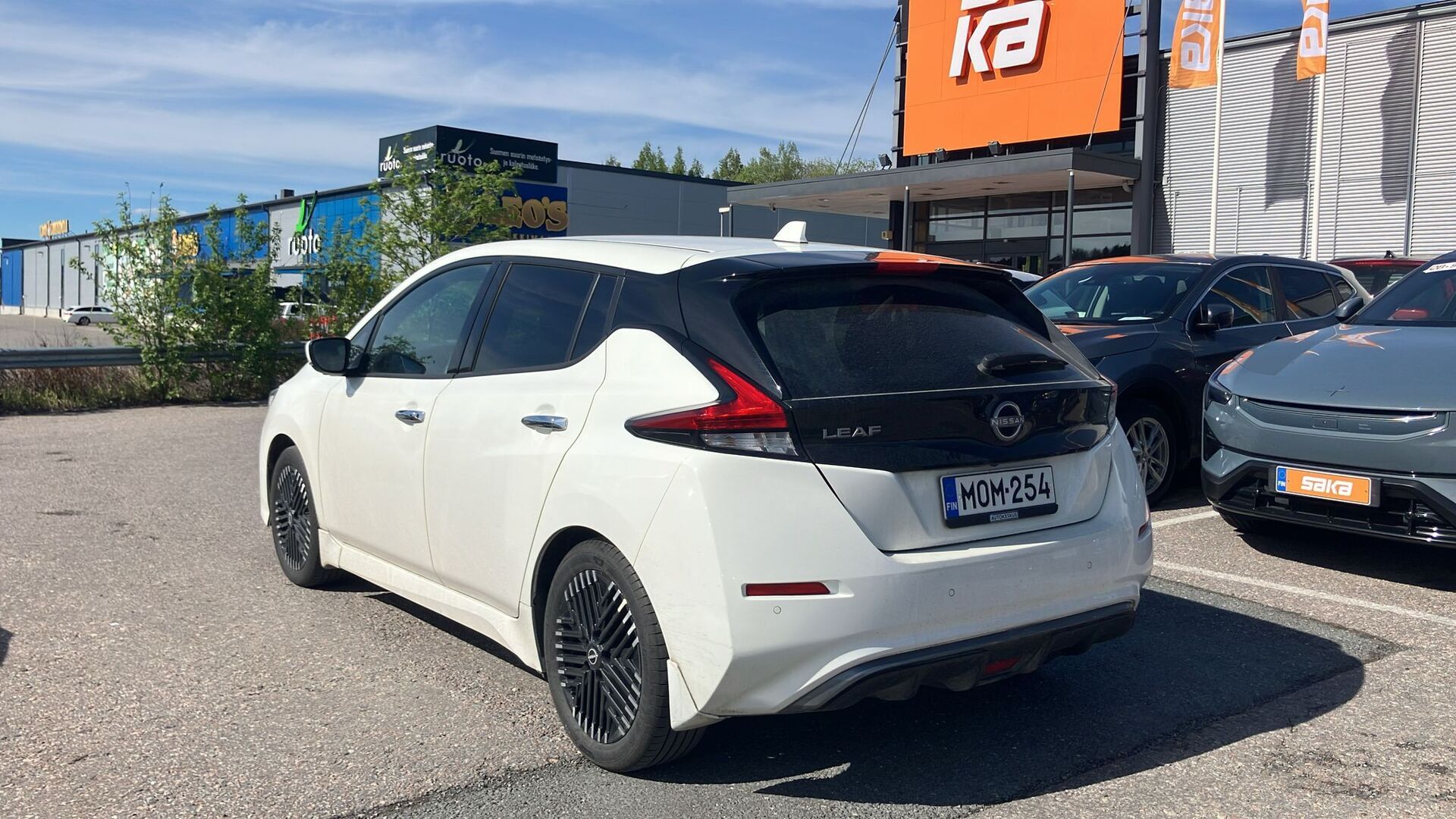 NISSAN Leaf 2023