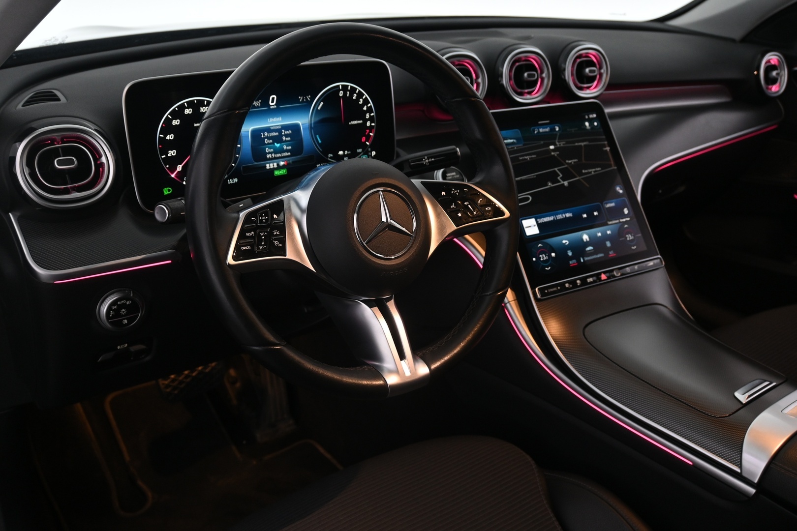 MERCEDES-BENZ C 2023