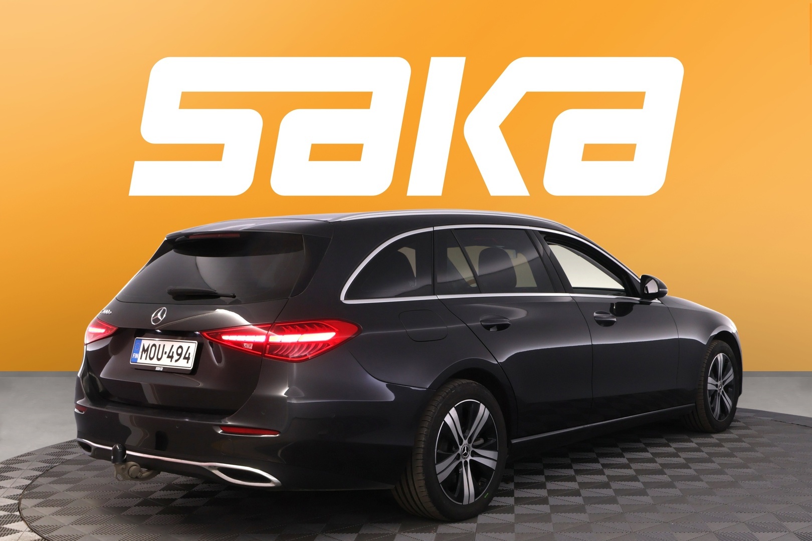 MERCEDES-BENZ C 2023