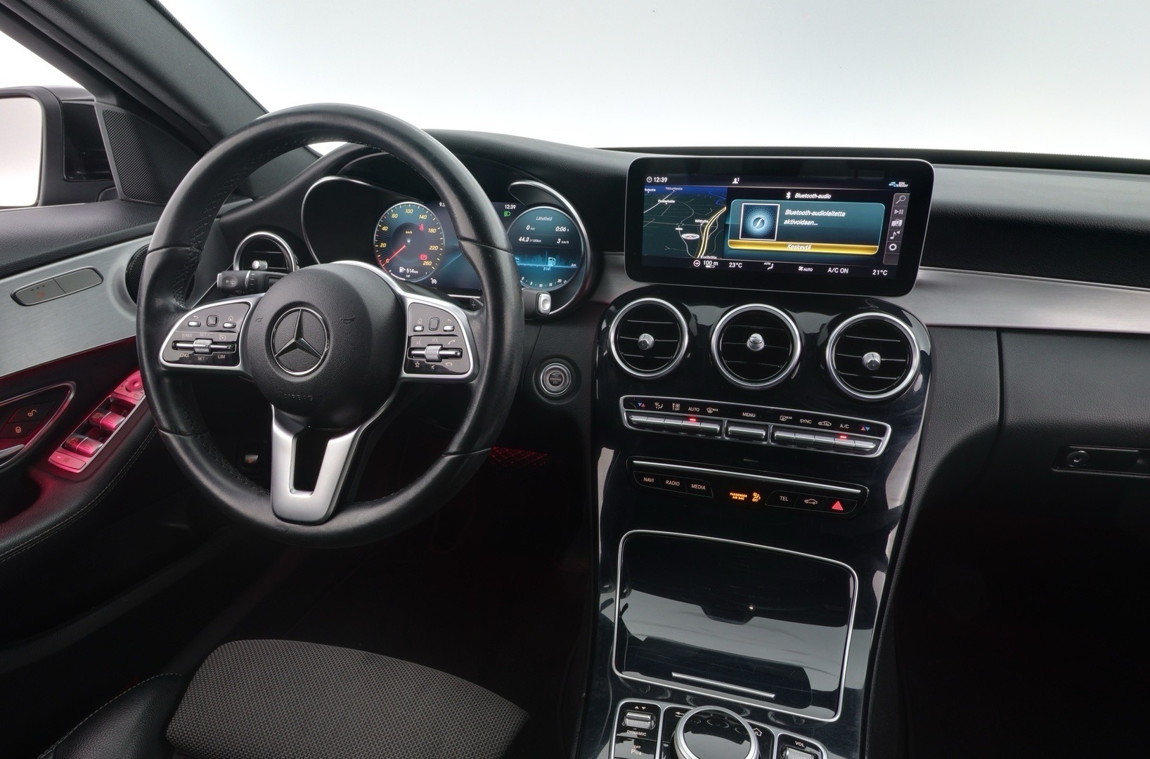 MERCEDES-BENZ C 2019