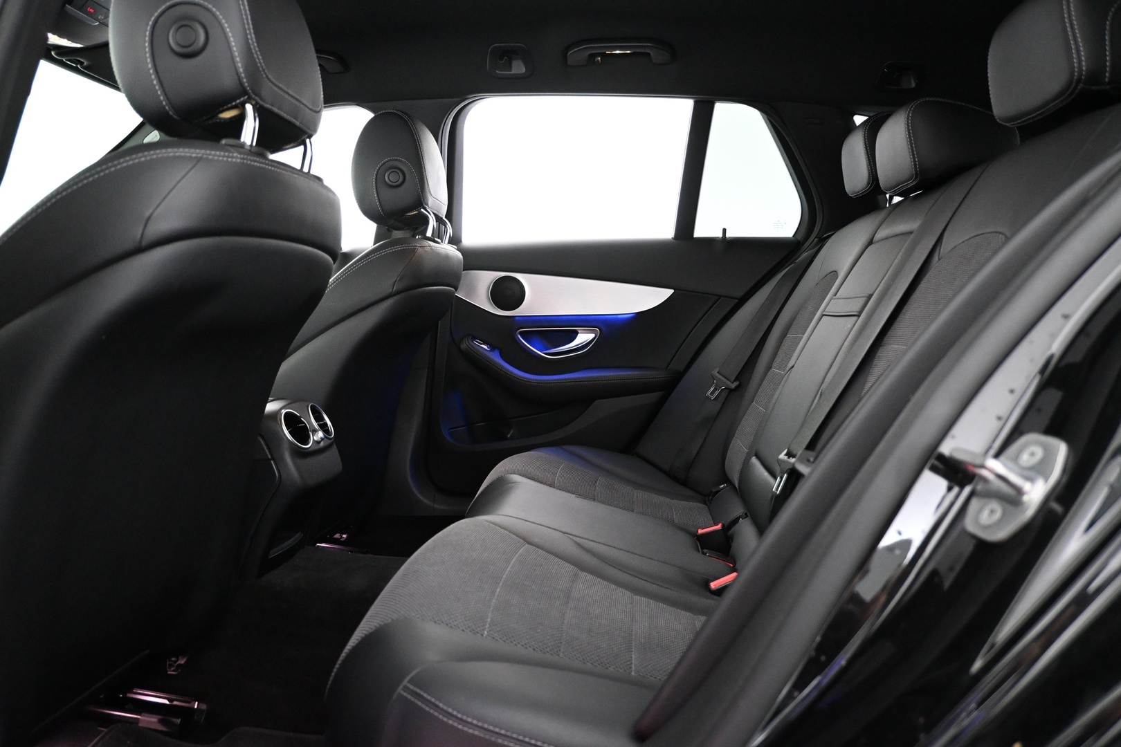 MERCEDES-BENZ C 2019