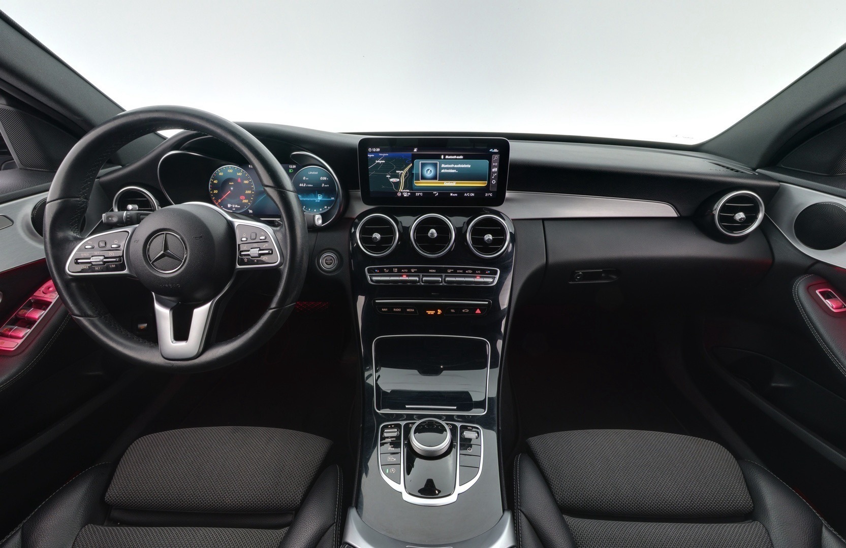 MERCEDES-BENZ C 2019