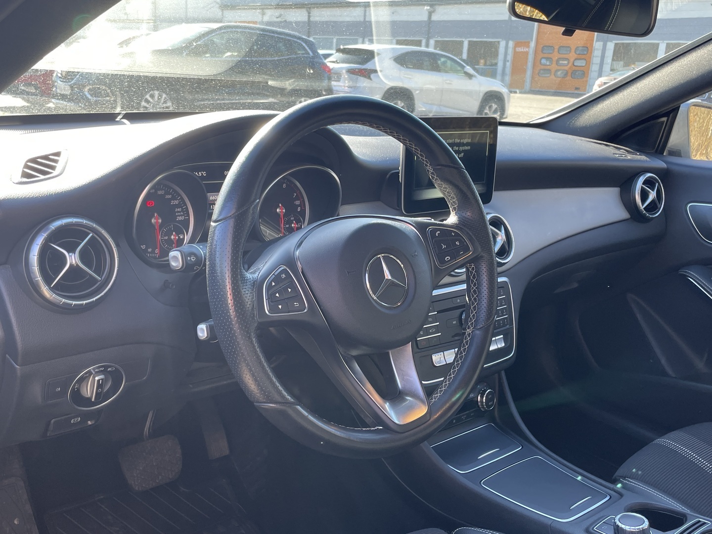 MERCEDES-BENZ CLA 2018