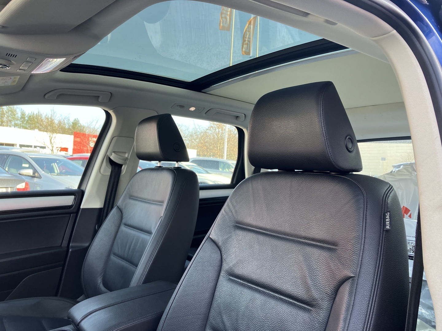 VOLKSWAGEN Touareg 2017