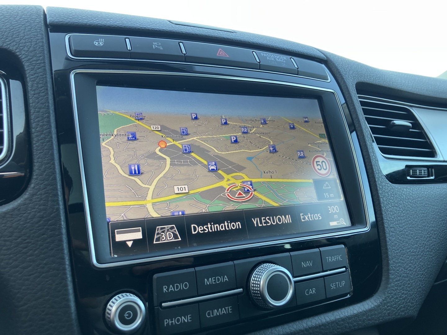 VOLKSWAGEN Touareg 2017