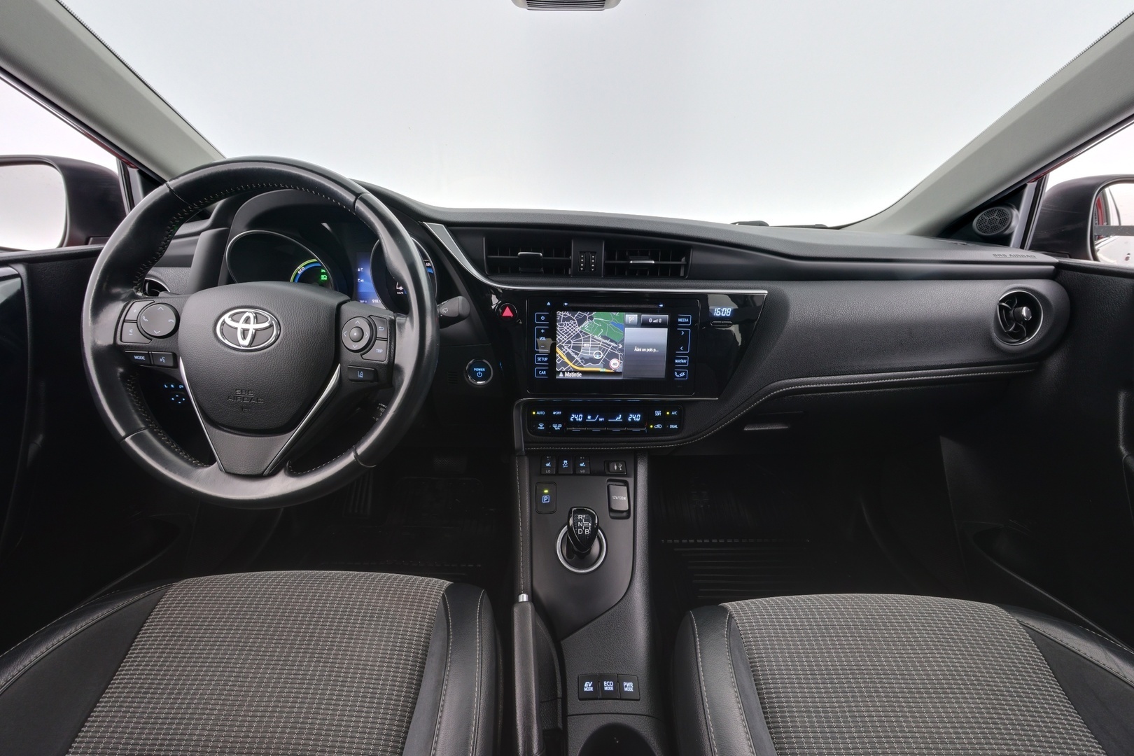 TOYOTA Auris 2018
