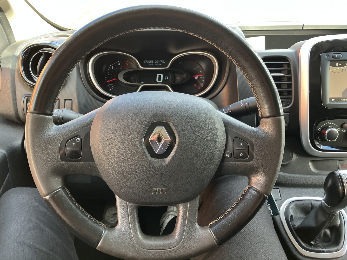 RENAULT Trafic 2019