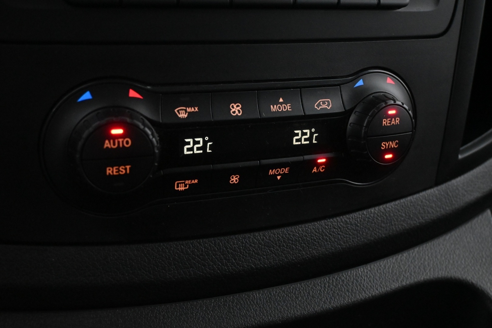 MERCEDES-BENZ Vito 2021