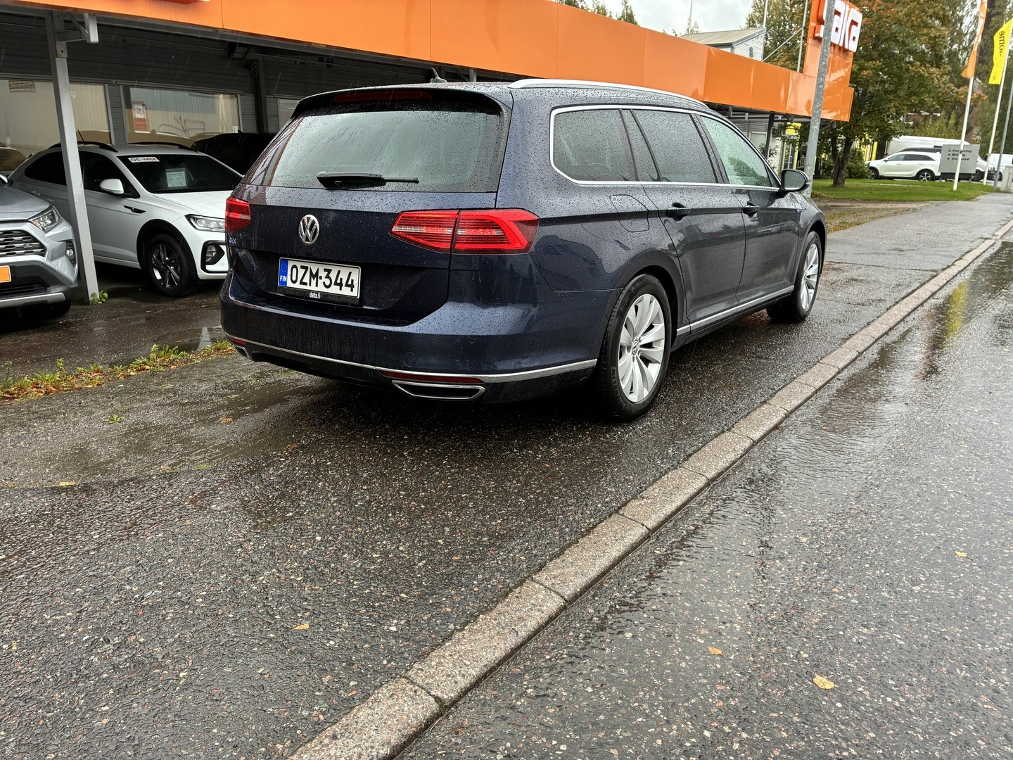 VOLKSWAGEN Passat 2017