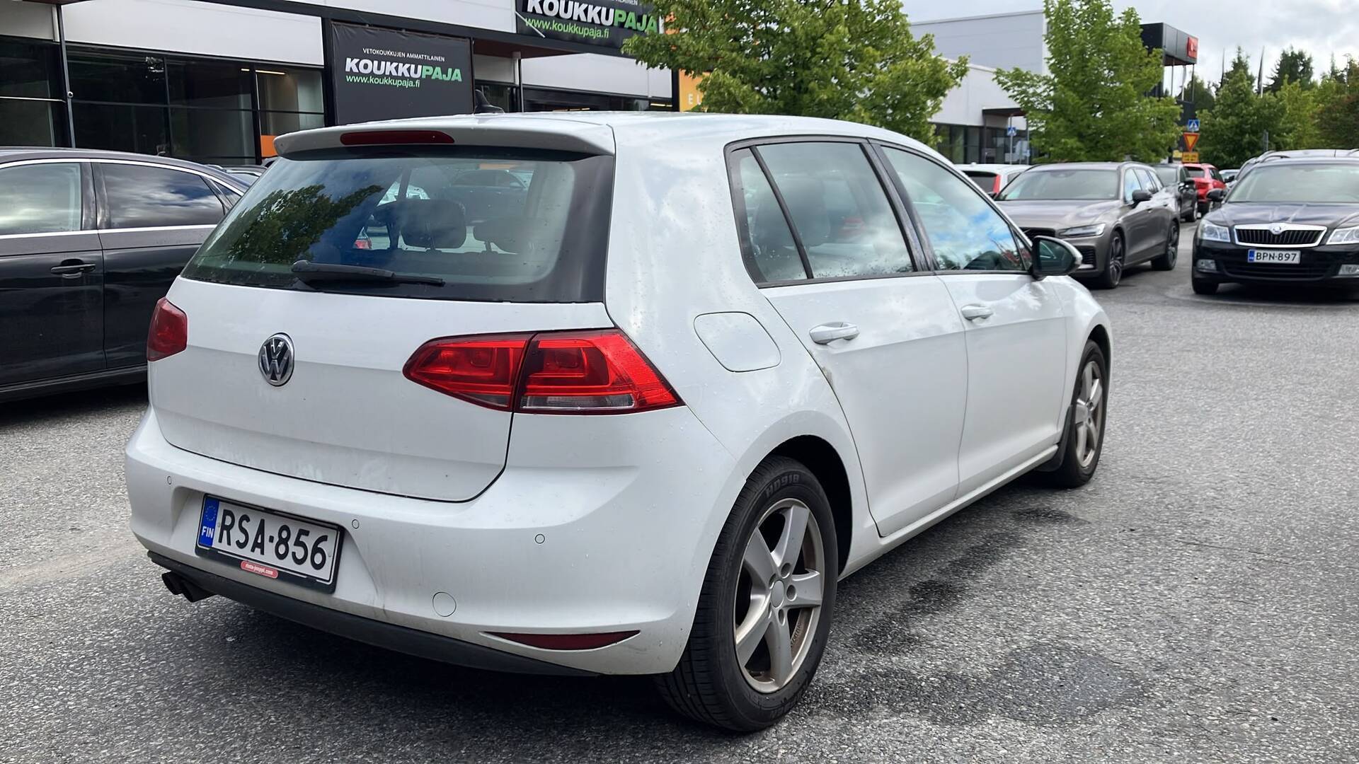 VOLKSWAGEN Golf 2015