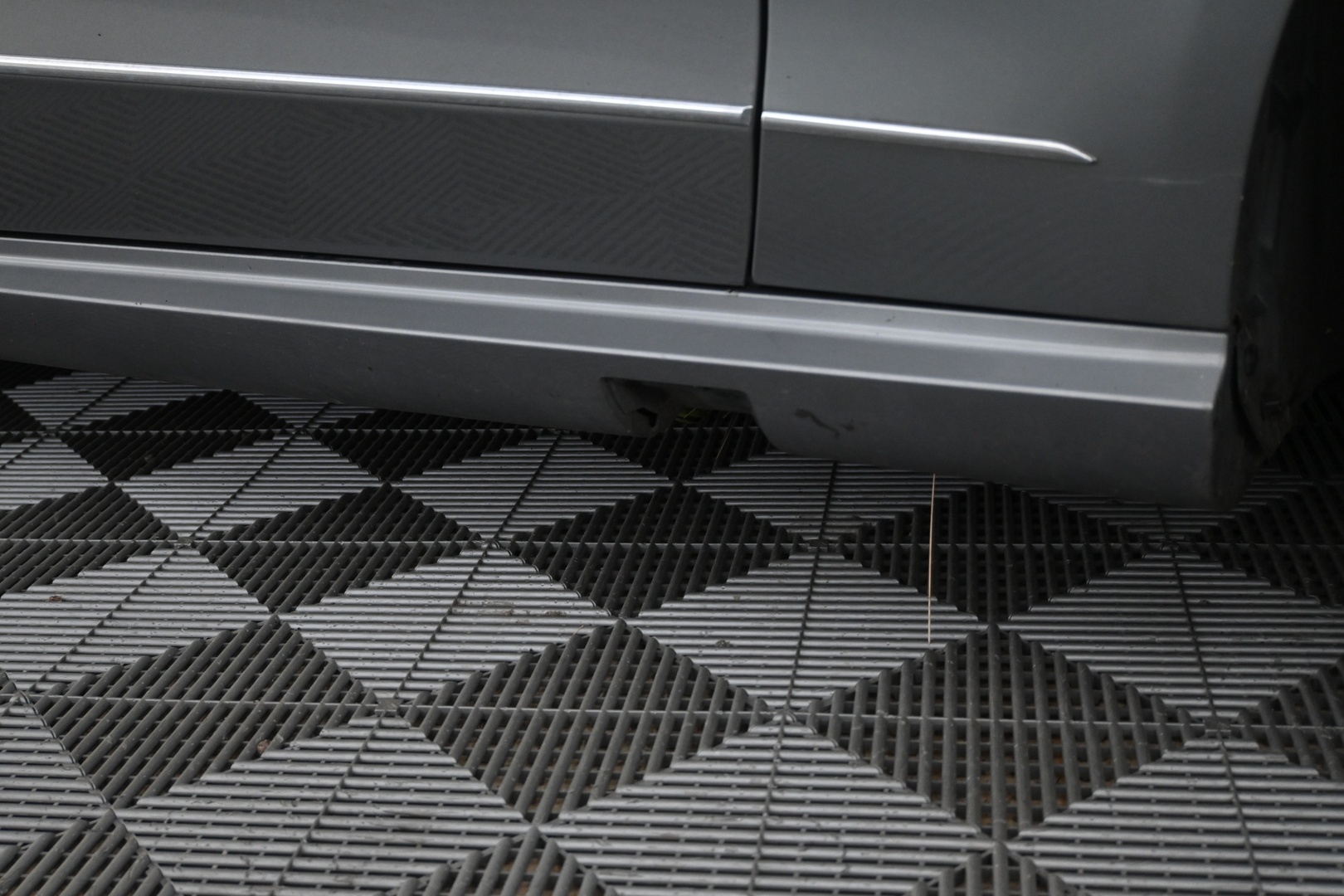 MERCEDES-BENZ E 2010