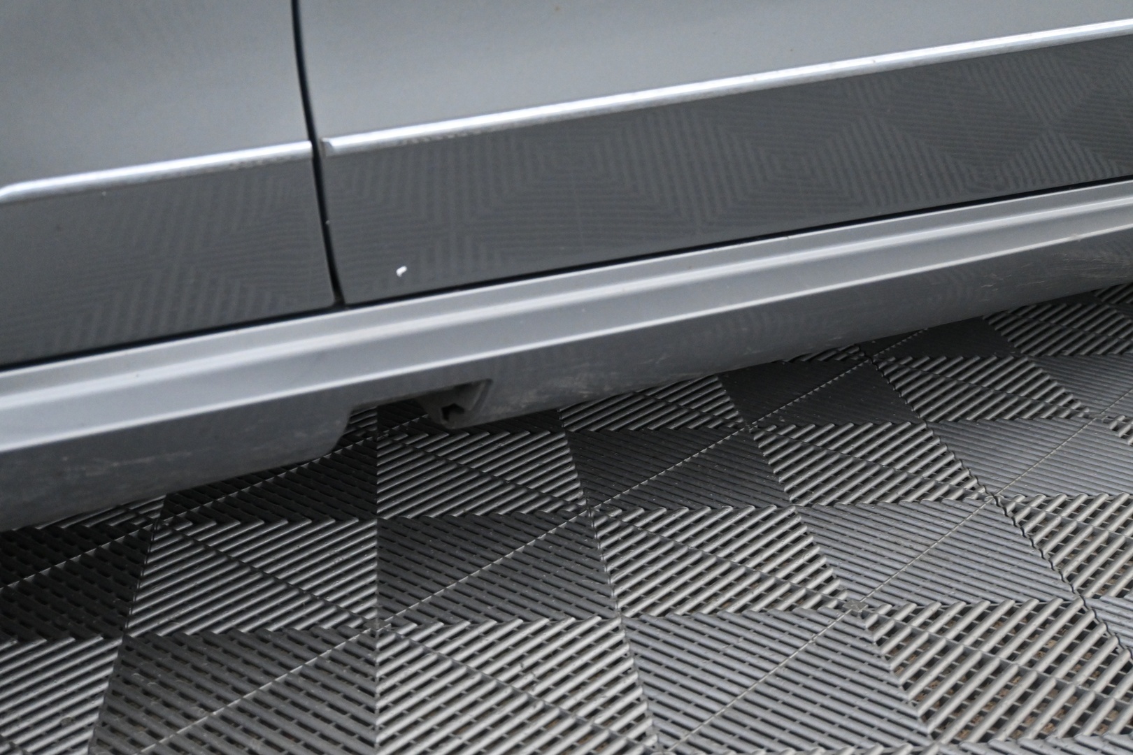 MERCEDES-BENZ E 2010